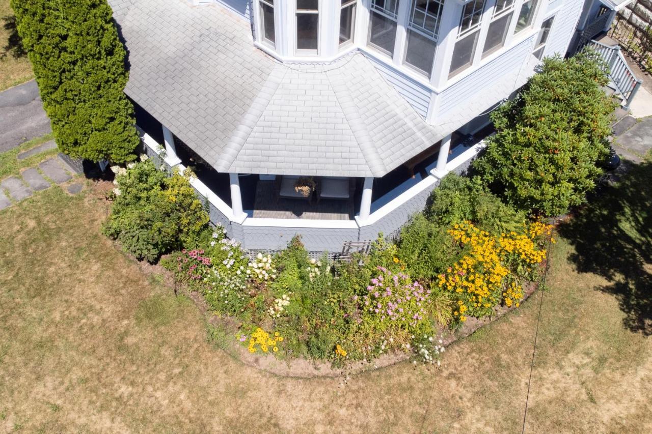Streamside Victorian Villa Margaretville ภายนอก รูปภาพ